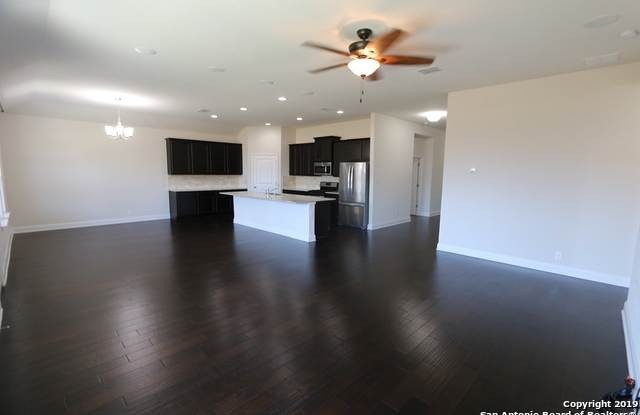 8518 Briscoe Fields Gallery 3