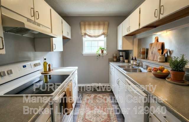 108 Springwoods Lake Pt Gallery 3