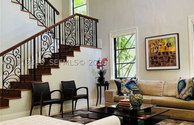 1668 Micanopy Ave Gallery 4