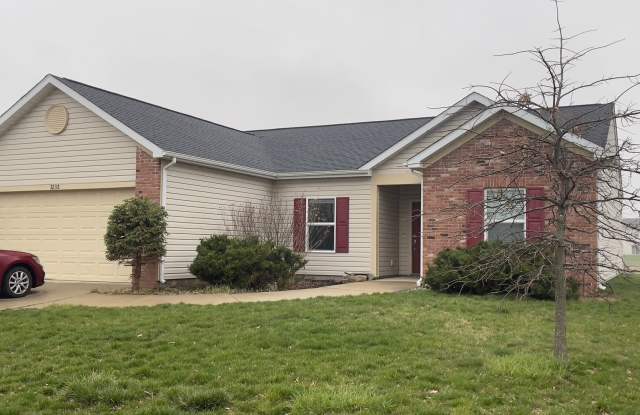 Lindberg Village – 3 Bed, 2 Bath Home with Office in West Lafayette, IN photos photos