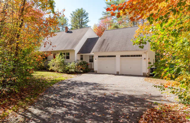 FULLY FURNISHED Single Family Nestled Among the Pines - 420 Gray Road, Cumberland County, ME 04105