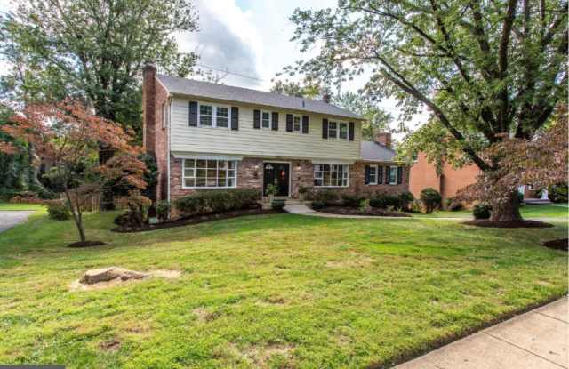 7811 FALSTAFF RD photos photos