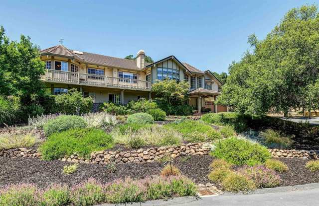 3434 Woodview Dr photos photos