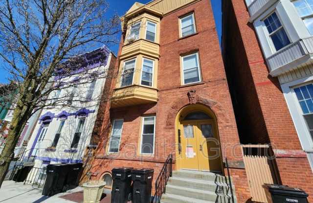 306 3rd St - 306 3rd Street, Troy, NY 12180