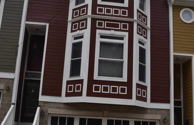 2105 Herrick Ave photos photos