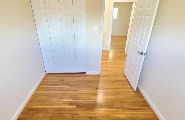 13007 VANDALIA DRIVE Gallery 4
