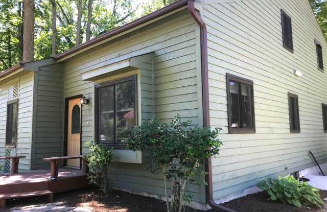 319 RAUSSELL PL Gallery 2