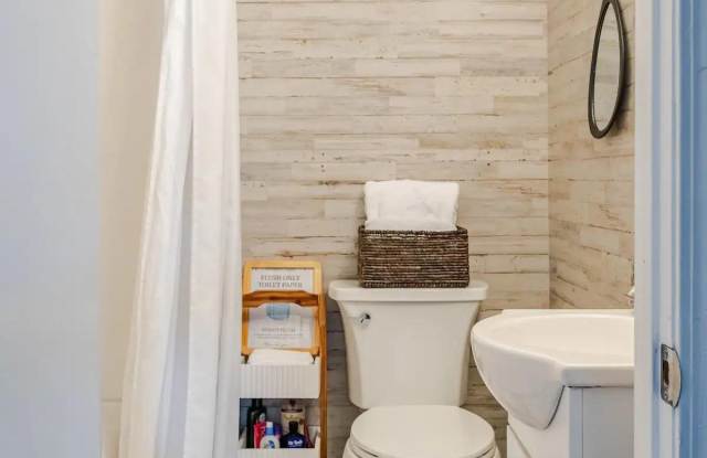 322 Rose Lane - 322 Rose Lane, Laguna Beach, FL 32413