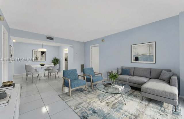 4172 Inverrary Drive photos photos