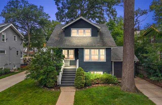529 Hawthorn Avenue photos photos