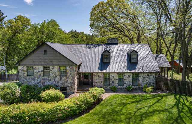 200 Windy Hill Road - 200 Windy Hill Road, Wisconsin Dells, WI 53965