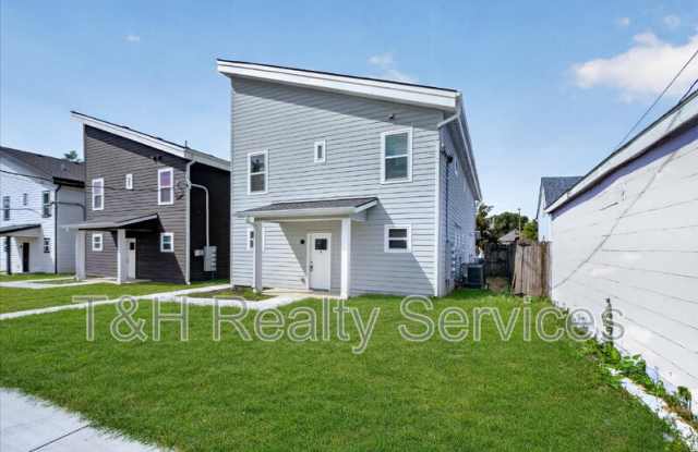 415 North Walcott Street Gallery 4