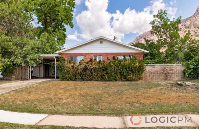 Gorgeous Home in Great Location! photos photos