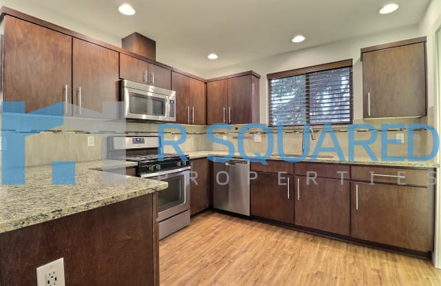 12037B 35th Avenue NE - 12037 35th Avenue Northeast, Seattle, WA 98125