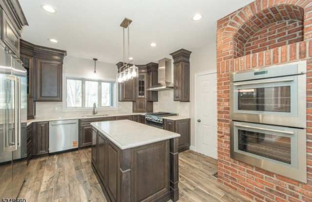 32 Sheffield Rd - 32 Sheffield Road, Passaic County, NJ 07470 32 Sheffield Rd - 32 Sheffield Road, Passaic County, NJ 07470