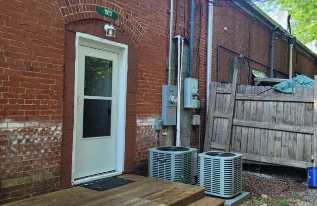 Now Leasing -Madison Co-Comer, GA-2 Bedroom 1.5 Bathroom Apartment in Historic Downtown Comer, GA-Very Convenient to all of Comer's shopping and amenities within walking distance! photos photos