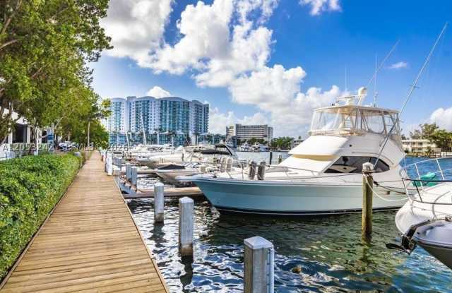 7928 East Dr Gallery 2