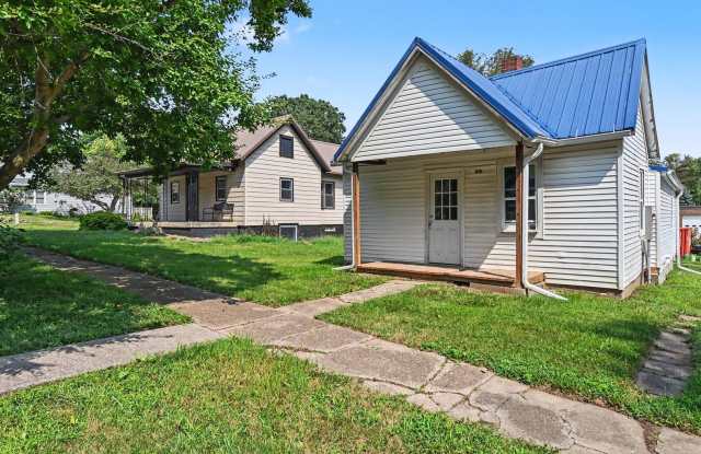 Charming 2 Bedroom with Washer & Dryer Gallery 4