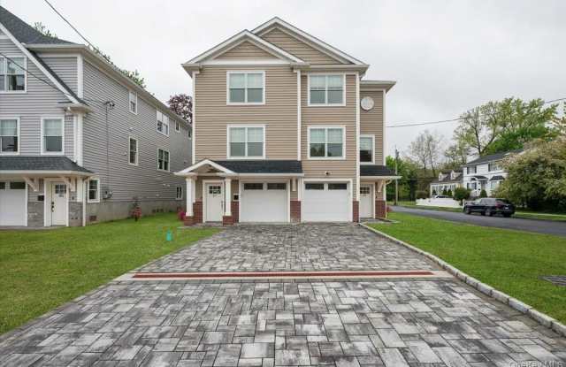 89 Crystal Street photos photos