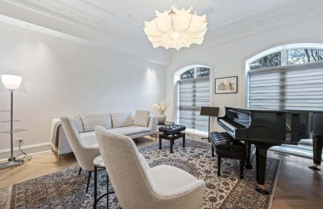 441 W Deming Place Gallery 4