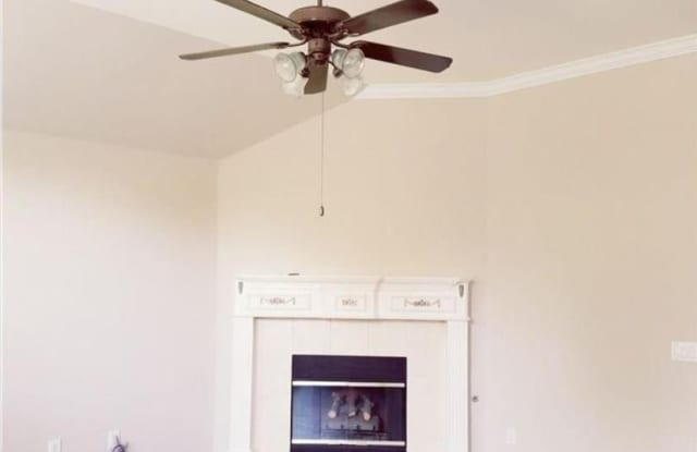 4569 Risinghill Drive Gallery 4