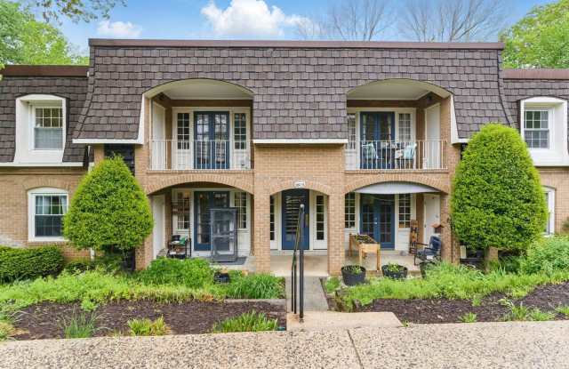 Updated Condo with Community Amenities photos photos