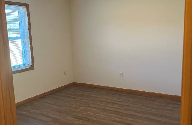 1222 Balsam Ave Gallery 4