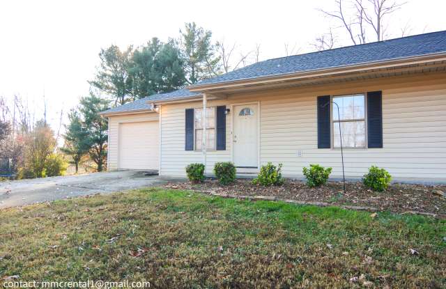 635 Blackberry Lane photos photos