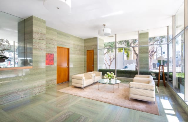1000 Chestnut Gallery 3