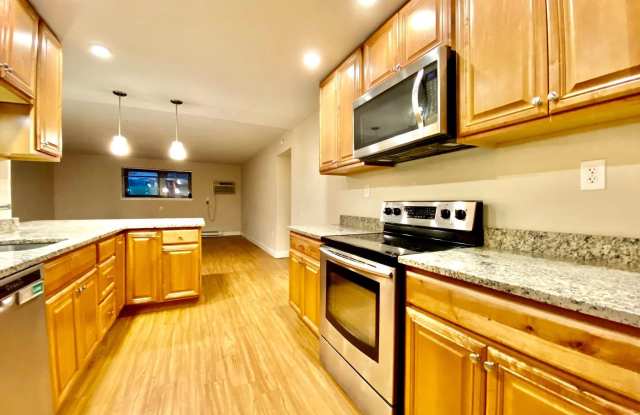 400 GLENDALE ROAD photos photos