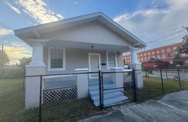 Beautiful Historic Ybor Home - 2801 North 16th Street, Tampa, FL 33605