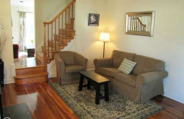 507 DENHAM ROAD Gallery 2
