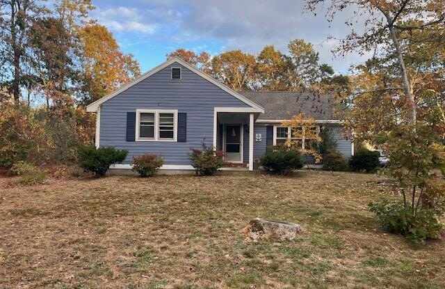94 Doran Drive - 94 Doran Drive, Barnstable County, MA 02536