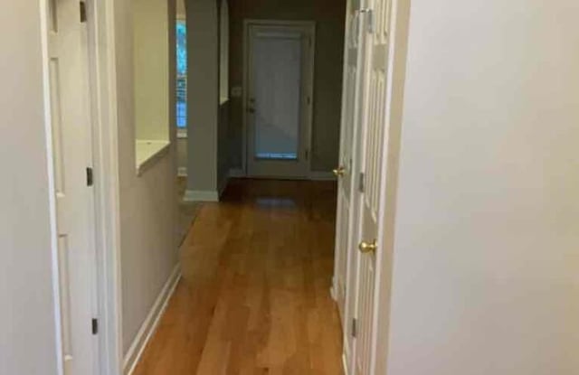3192 Lovell Drive Southwest Gallery 3