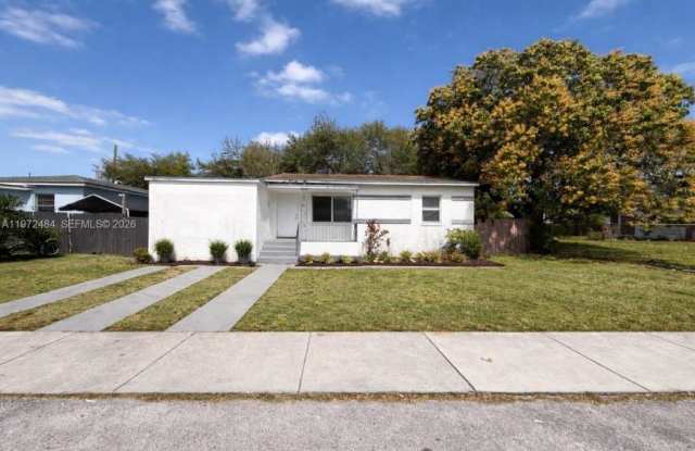 911 NW 57th St # 911 photos photos