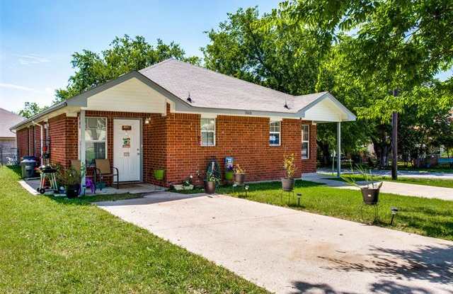 3000 Comanche Avenue Gallery 4