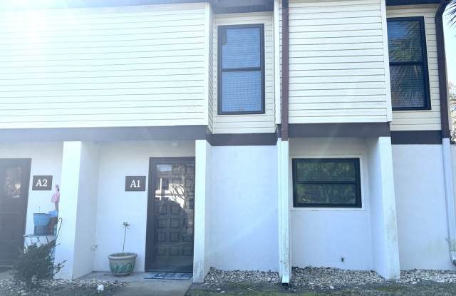 Furnished NMB Three-Bedroom Townhome is less than one mile from the Beach! Available Now! photos photos