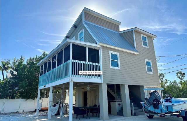 813 Hawksbill Ln Gallery 2