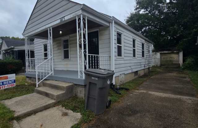 Westside Two Bedroom Home Located Near 16th and Concord Gallery 1