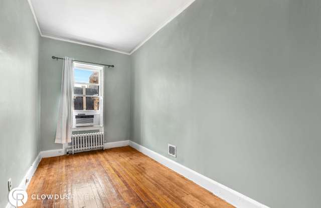 315 West 105th Street Gallery 4