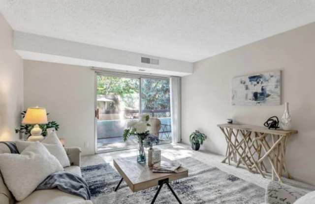 288 Tradewinds Dr Apt 6 Gallery 3