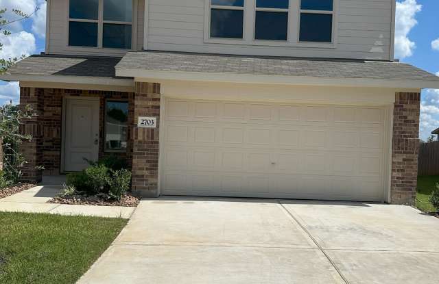 2703 Pheasant Hill Court photos photos