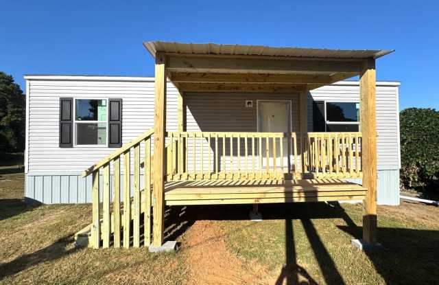 Brand new Efficiency 1 BR mobile home with large bonus room Gallery 2