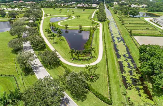 3213 Palm Beach Point Boulevard Gallery 2