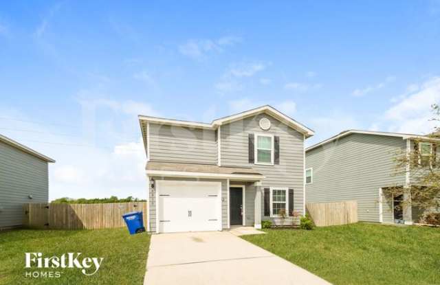 8015 Crustacean Road Gallery 2