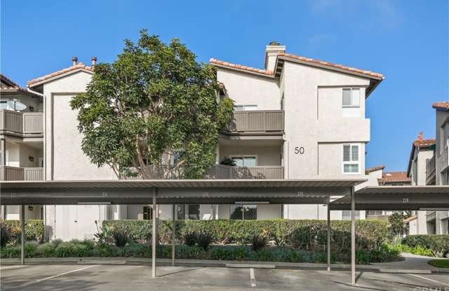 50 Corniche Drive Gallery 2
