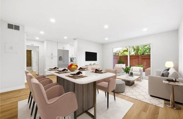 400 N Acacia Avenue photos photos 400 N Acacia Avenue photos photos