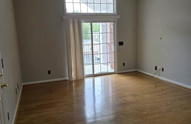 1110 Westlynne Pl unit: 5 photos photos