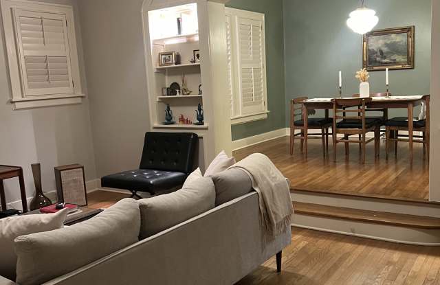 319 East Lullwood Avenue - 319 East Lullwood Avenue, San Antonio, TX 78212