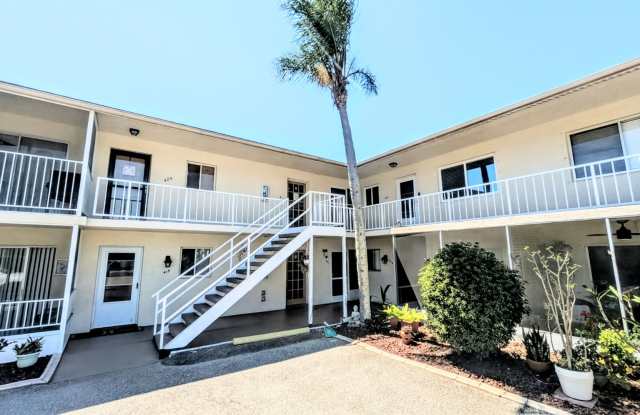 Annual furnished OPTIONAL 2/1 condo Island life photos photos